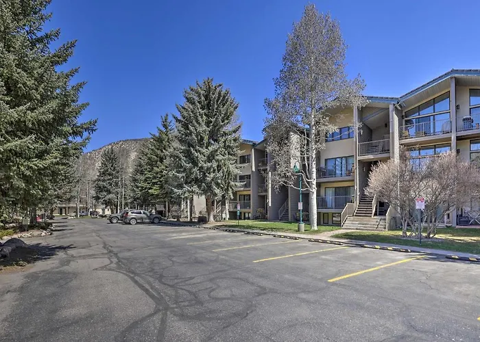 Upscale Avon Condo W/ Balcony & Mountain View!