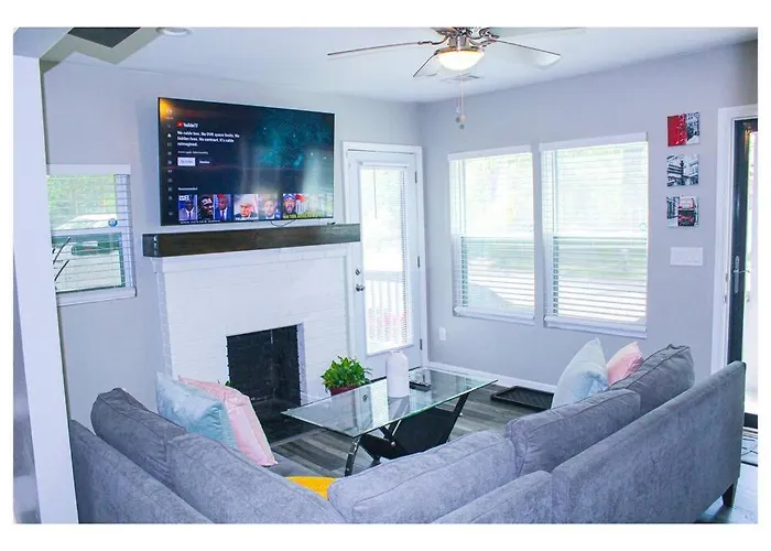 Lovely 3Br 3Ba Home Minutes From Airport/Downtown Atlanta
