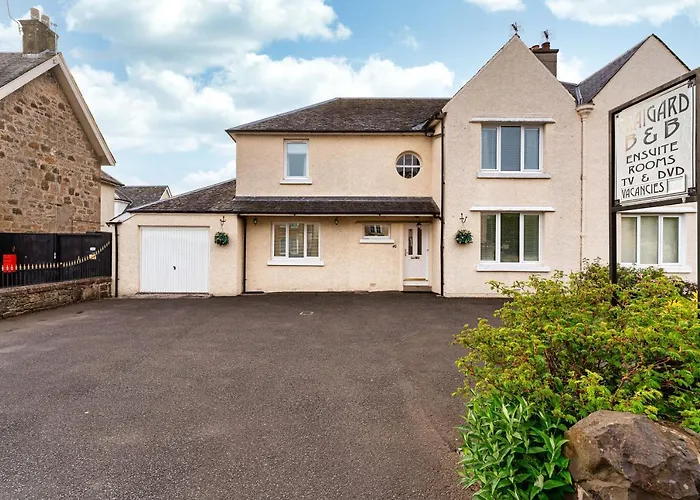 New Four Bedroom House - All Rooms Ensuite
