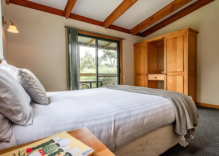 Freycinet Cottage 2 - Dolerite