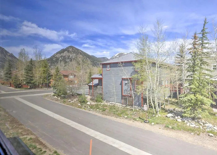 Frisco Mountain Hub: Walk To Main Street