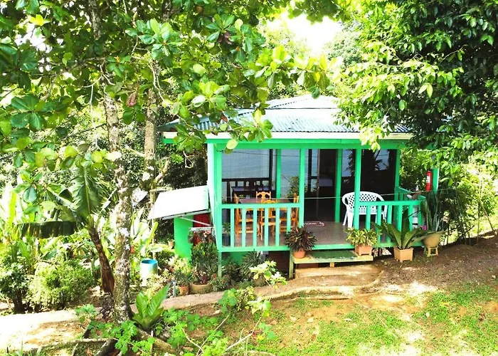 Cabana Ara Macao Lodge