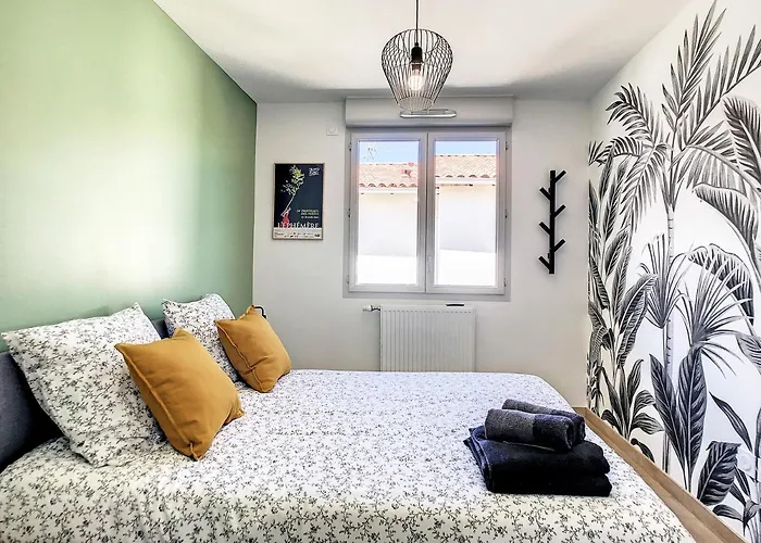 Villa Poète avec jardin 3 Chambres Parking gratuit