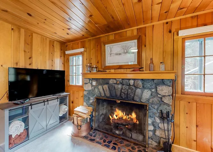 Knotty Pine Cabin