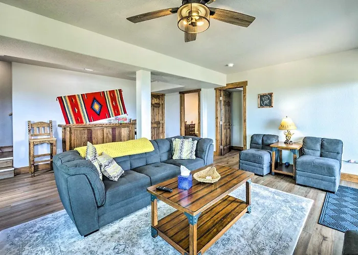 Hot Tub & Mtn View! Cripple Creek Retreat