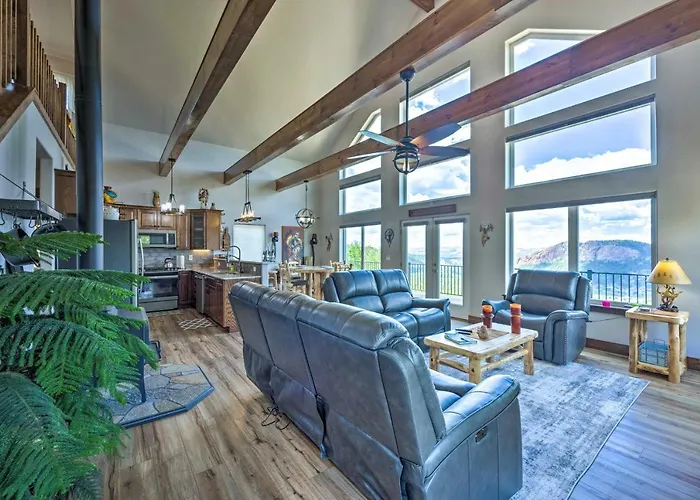 Hot Tub & Mtn View! Cripple Creek Retreat