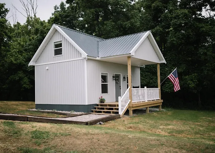 Cozy Cottage On 250 Acre Dairy Farm Near Ark