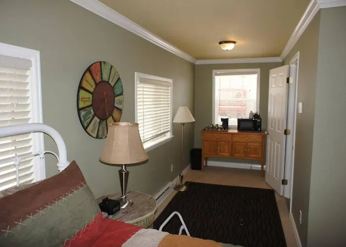 Mt Olympus Cabin, Cozy 1 Bedroom Cabin Great For Couples
