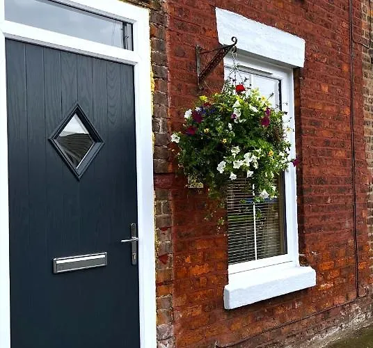 Feather And Twigs Cottage, Croston