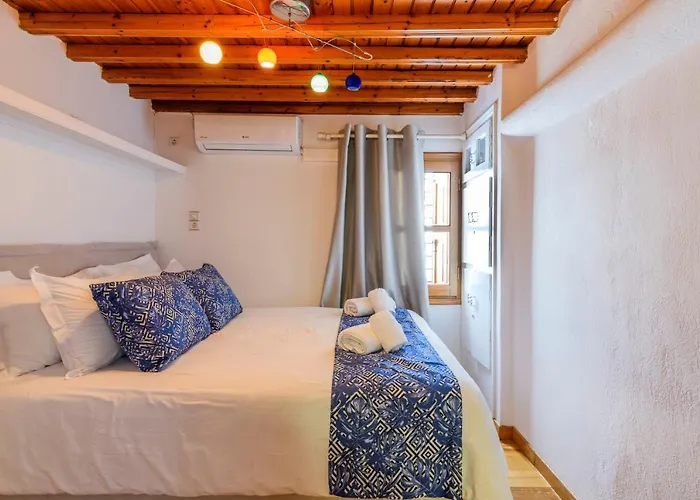 Floral Villa With Marvelous View To Mykonos Town