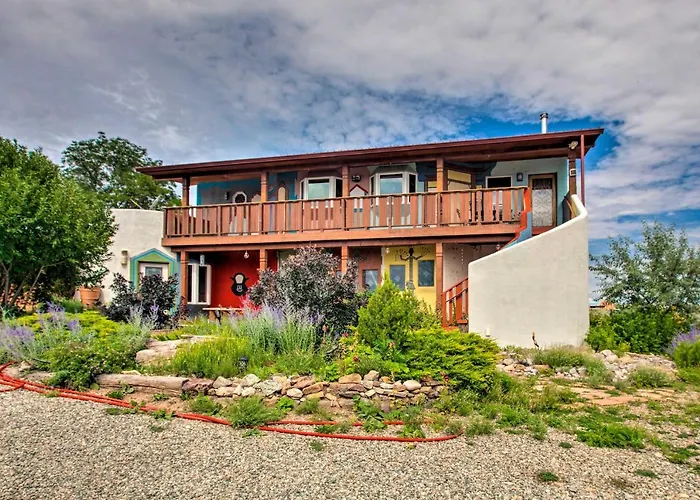 Taos Area Escape On 1.5 Acres: Panoramic Mtn Views