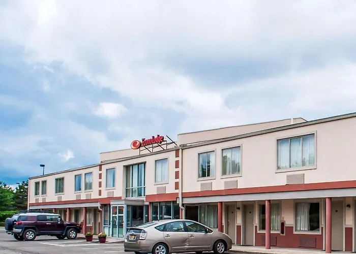 Econo Lodge Elmira-Corning