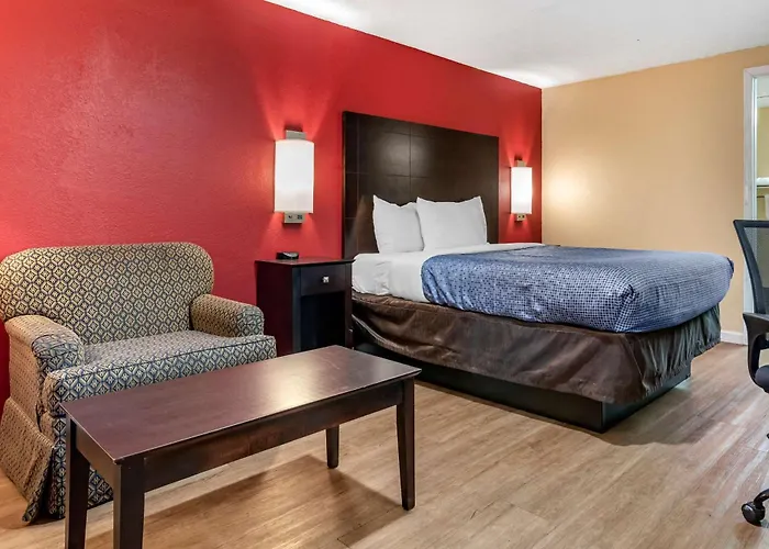 Econo Lodge Oxford Near Choccolocco Park