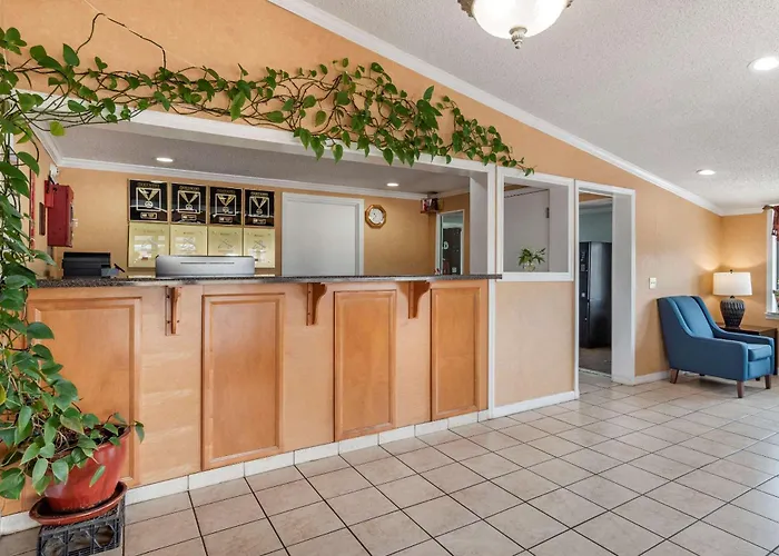 Econo Lodge Oxford Near Choccolocco Park
