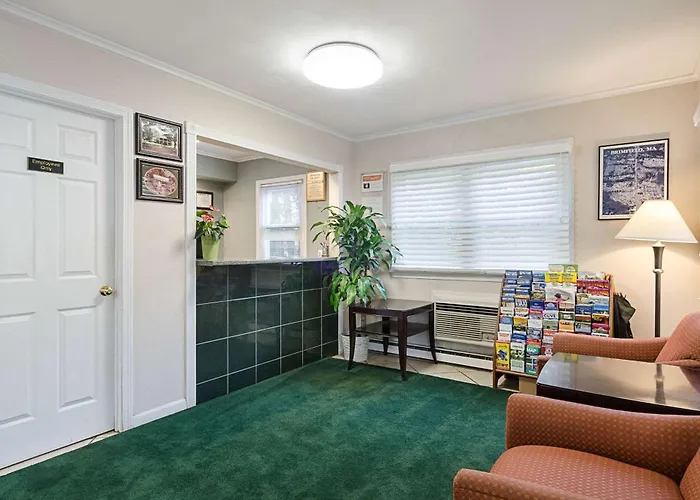 Econo Lodge Sturbridge Route 20