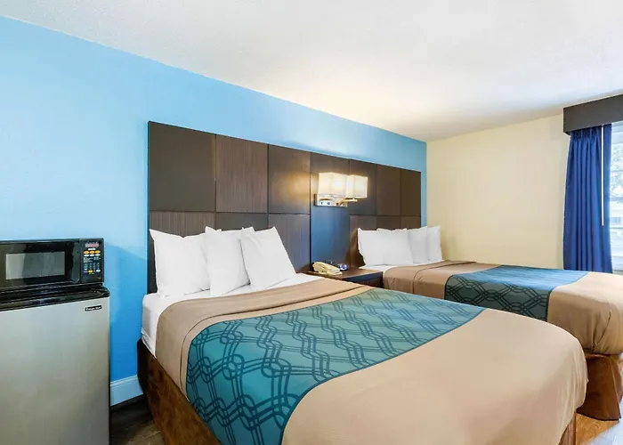 Econo Lodge West Yarmouth-Hyannis Cape Cod