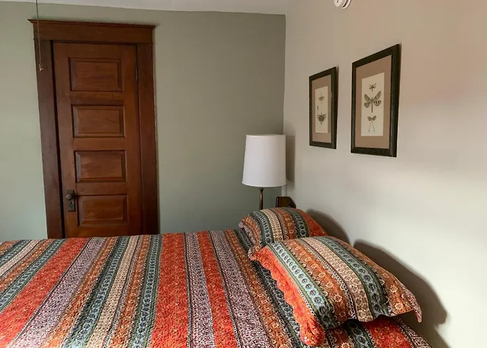 Red Brick Inn - Walk To The Falls, The Casino And All Downtown Restaurants
