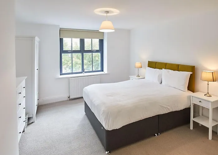Host & Stay - The Duck Pond