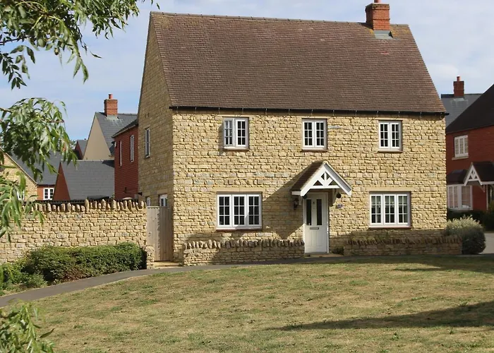 The Silverstone House