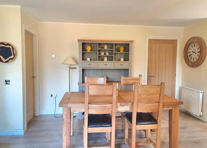 Upper Rosemount Lodge