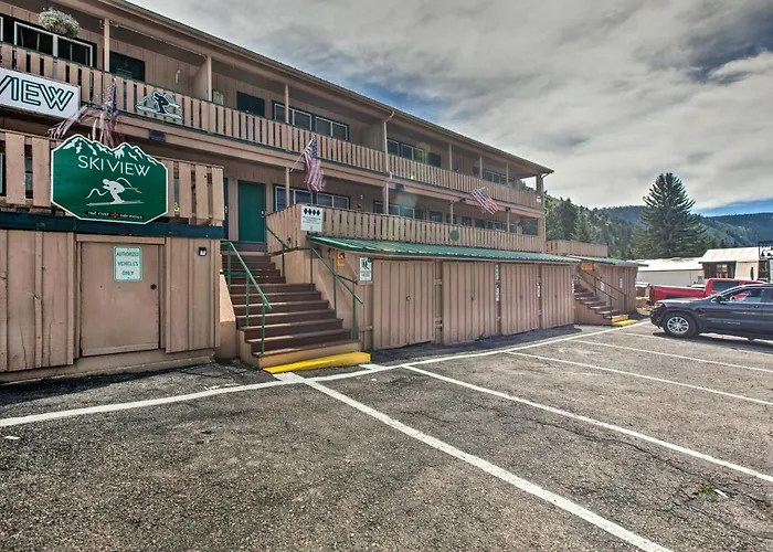 Main St Red River Ski Condo W/ Mountain View!