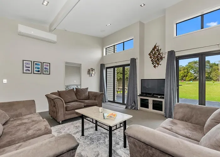 Tutukaka Treat - Wellingtons Bay Holiday Home