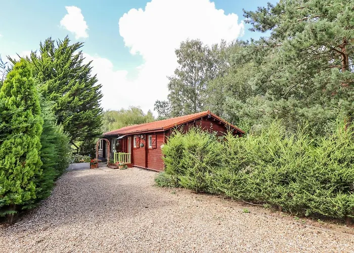 Lakeside Lodge Retreat