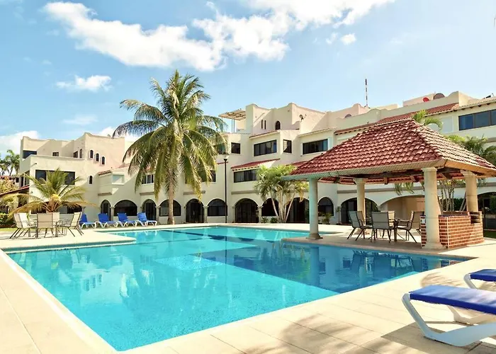 Mexican Lagoon Front Villa By Casa Paraiso