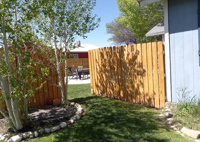 The Goulding Cottage And Farm - 4 Beds, 3 Baths