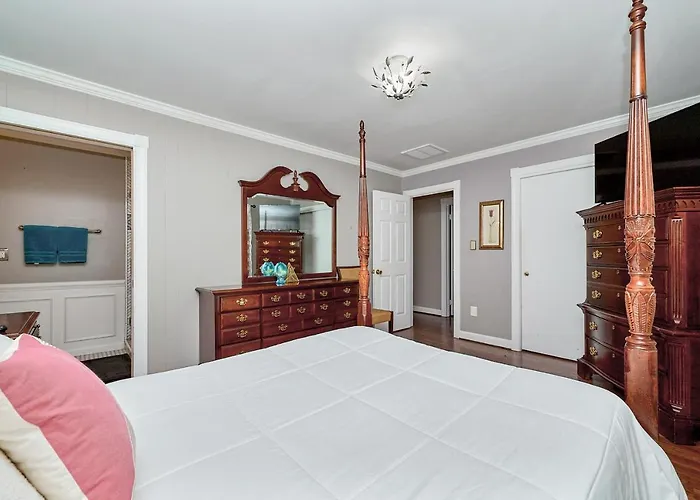 Luxury Home 5 Bedroom 3 Ba Near Beaches And Venues