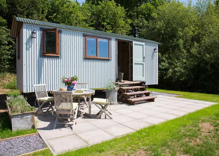 Little Idyll Shepherds Hut