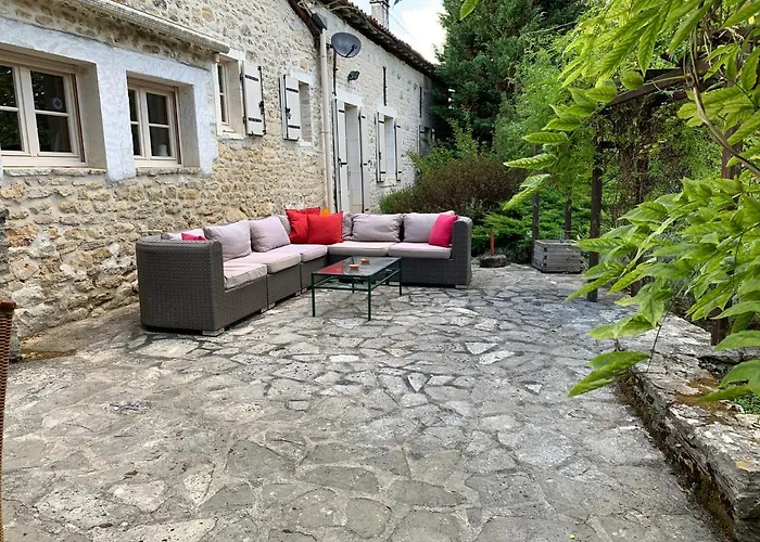 Uniquely Private Holiday Villa In The Charente