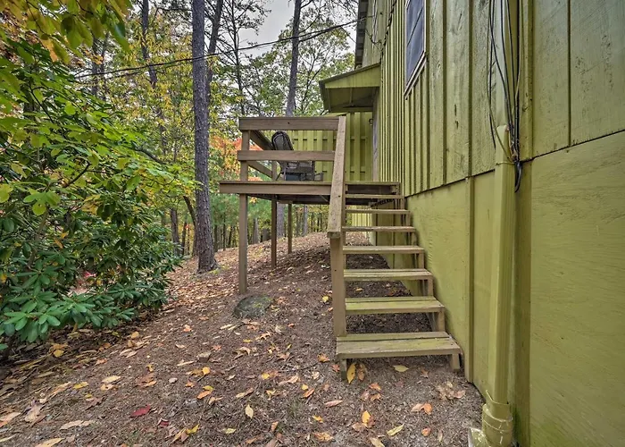 1 Mi To Raystown Lake: 'Clint Eastwood' Cabin