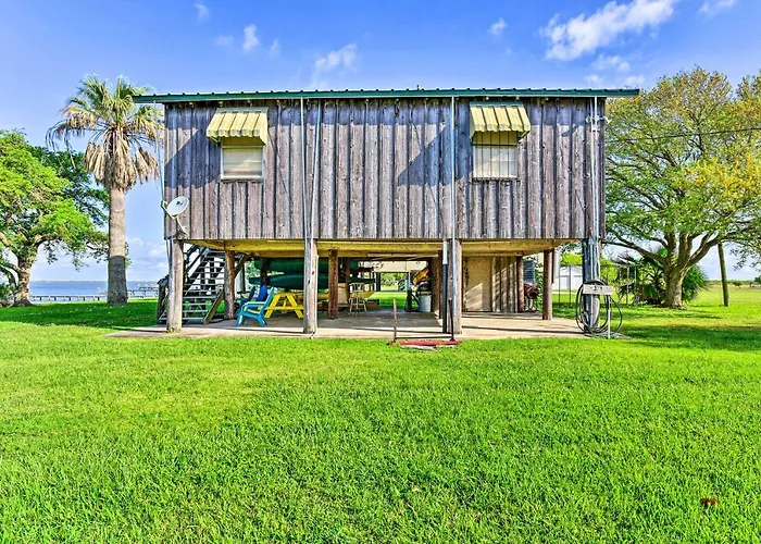 Fishing Pier, Kayaks: Bayfront Home In Palacios!