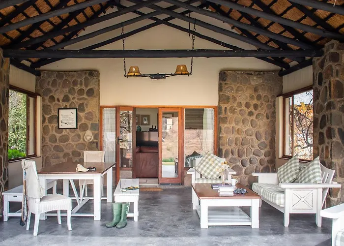 Lolambazo Country House & Cottage - Giants Castle Drakensberg
