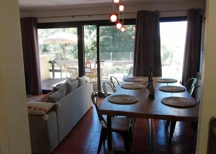 Casa Iona chalet adosado con vistas a la montaña