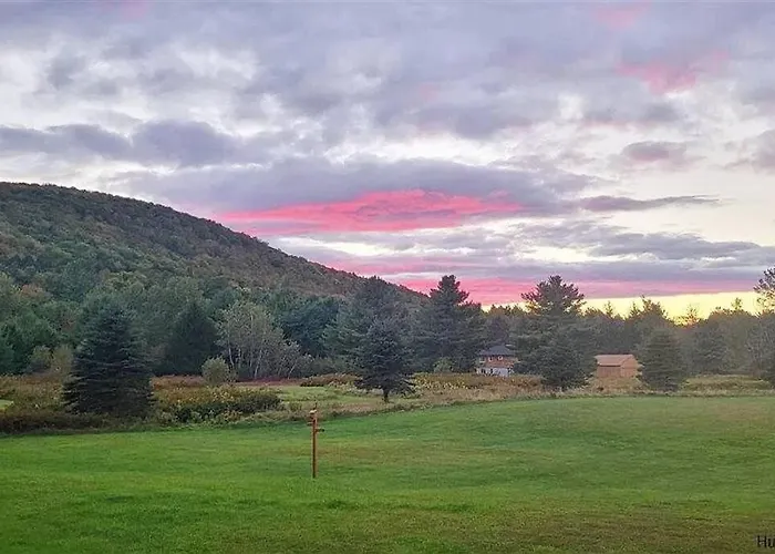 Beautiful Mountain Home With Gorgeous Meadow Views