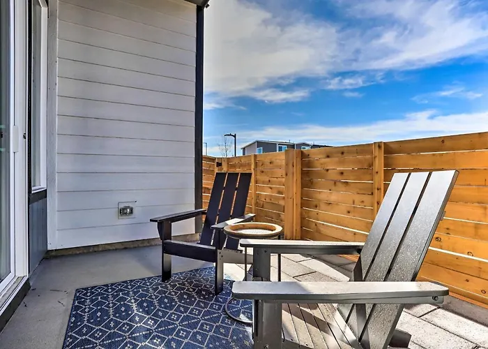 Work, Play & Explore! Townhome 6 Mi To Dtwn Denver