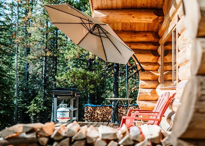Rocky Mountain Escape - Log Cabins & Aurorasphere Glamping Dome - Rock Lake