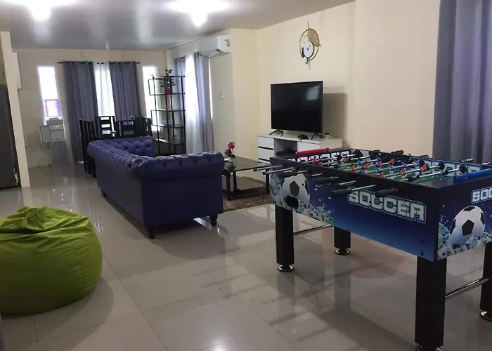 3 Bed 3 Bath Friendly, Friendship Area, Fibre Bdb