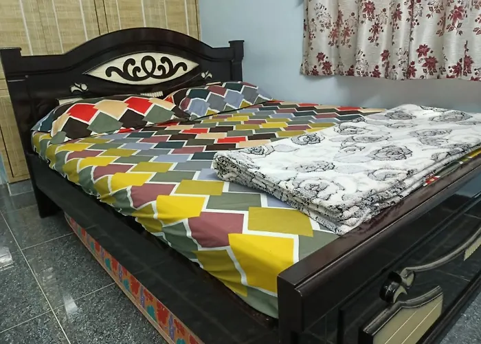 Advik Homestays