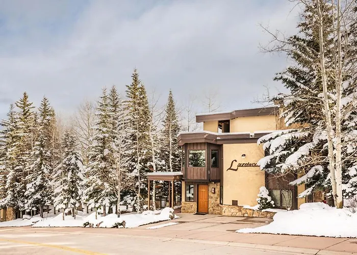 Laurelwood Condominiums 303