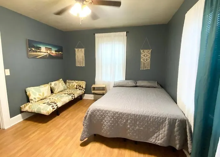 Roman Happy Home