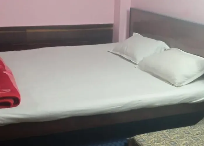 Northeastern Dormitory And Guest House