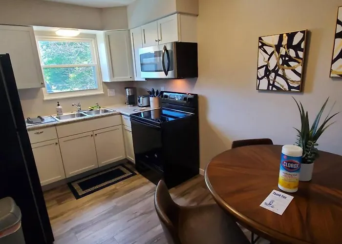 219 Maxwell St Unit B Such A Great Place To Work And Stay