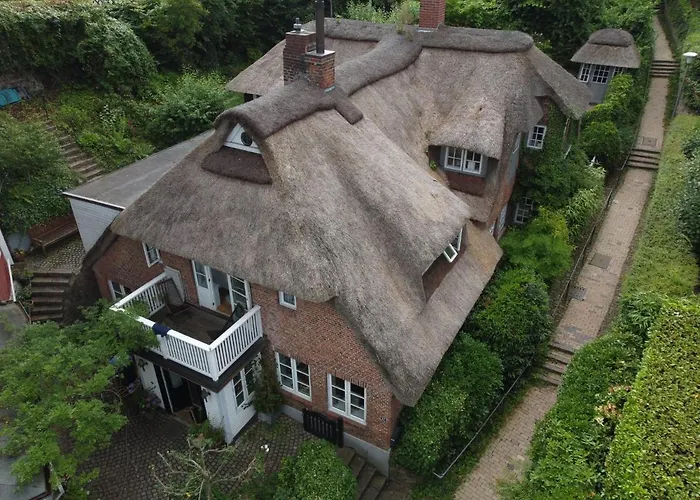 Fischerhaus am Blankeneser Elbhang Hamburg
