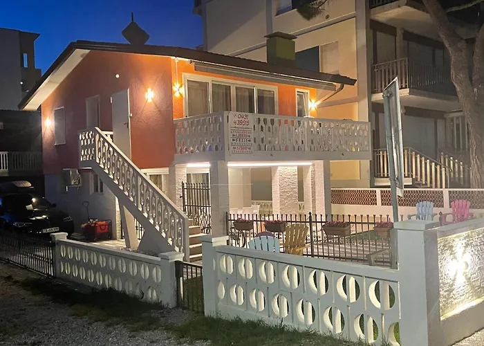 Luna Bibione