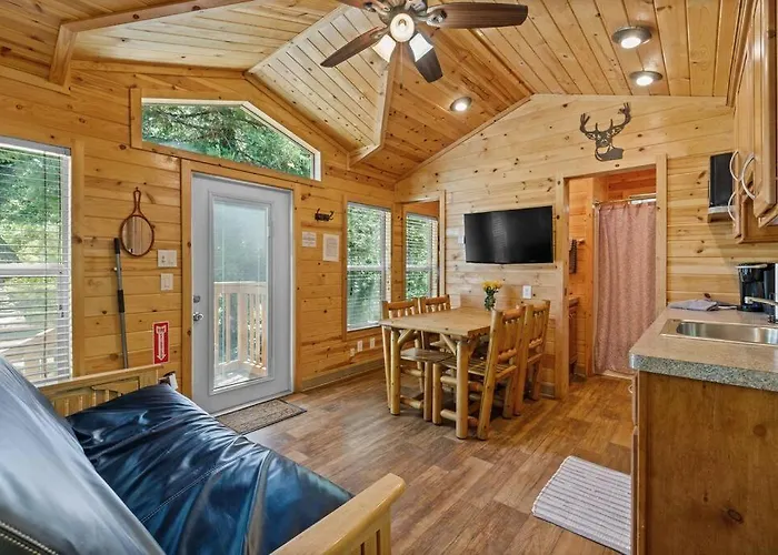 Quiet Little Pet Friendly Cabin