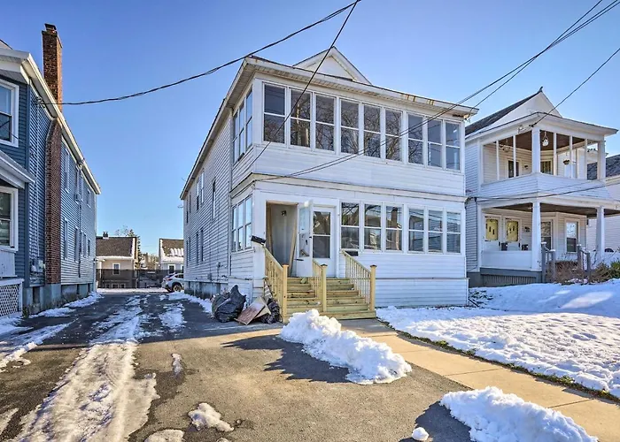 Charming Albany Retreat ~ 3 Mi To Downtown!