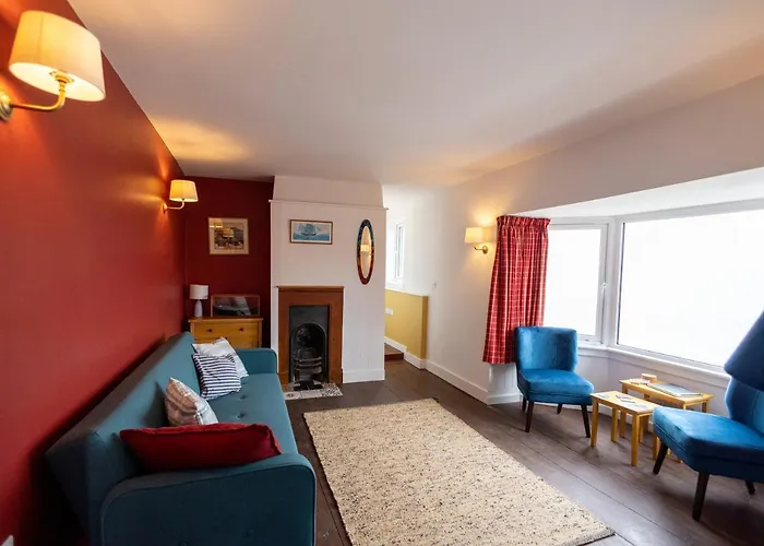 The Wave - 3 Bed Beach Front Home In Sheringham
